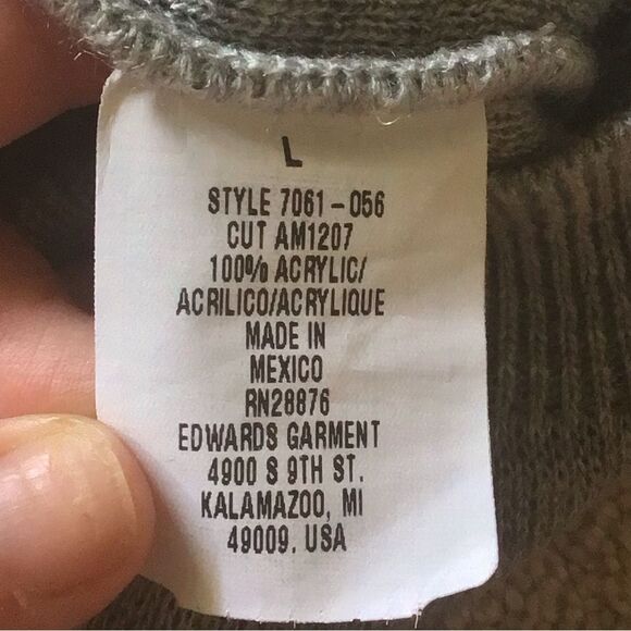 Vintage y2K Alpha Kappa Alpha Sorority Cardigan - Picture 7 of 7